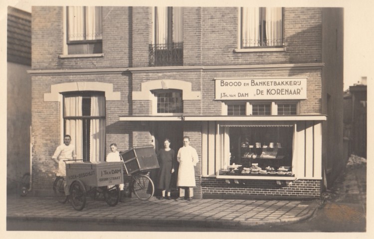 Brood en Banketbakkerij Van Dam, De Korenaar