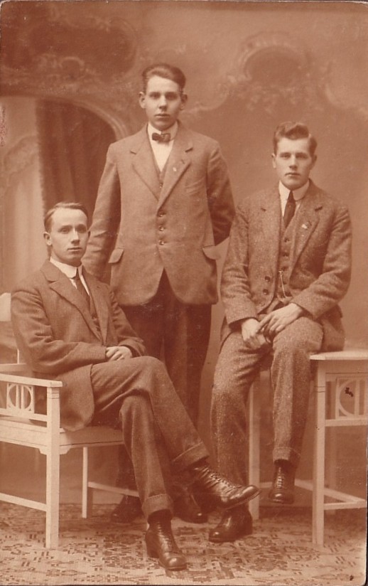 Gijsbertus, Karel en Fredrik Jan van Kesteren