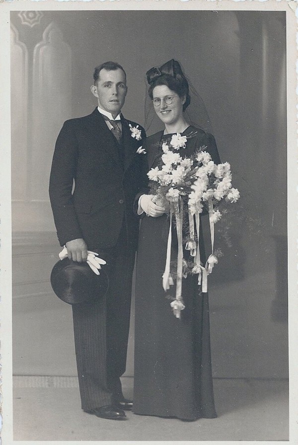 Gerbrand Zonneveld en Hendrika Roothart trouwfoto