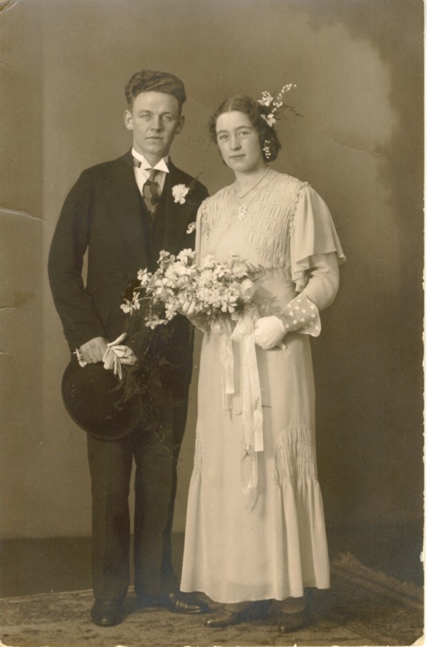 Hendrik Brandt en Mina Cornelia Brandt trouwfoto
