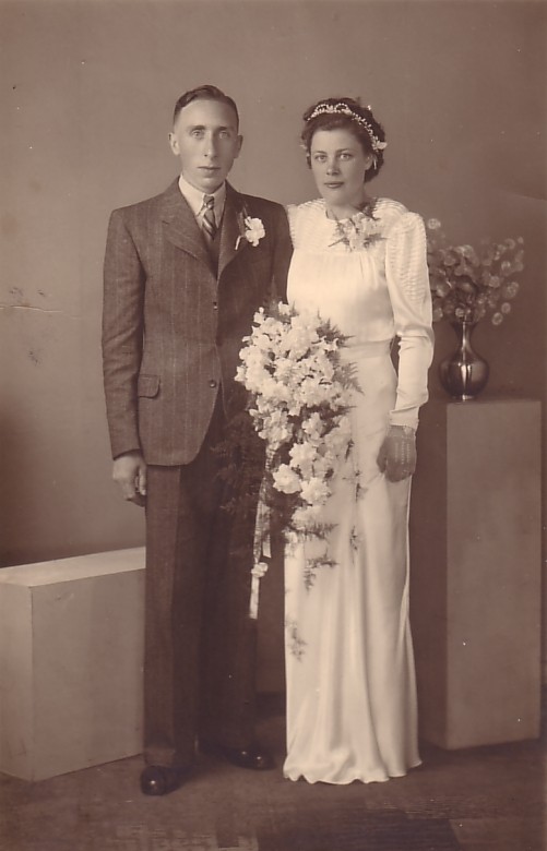 Cornelis Koenen en Neeltje Heida trouwfoto