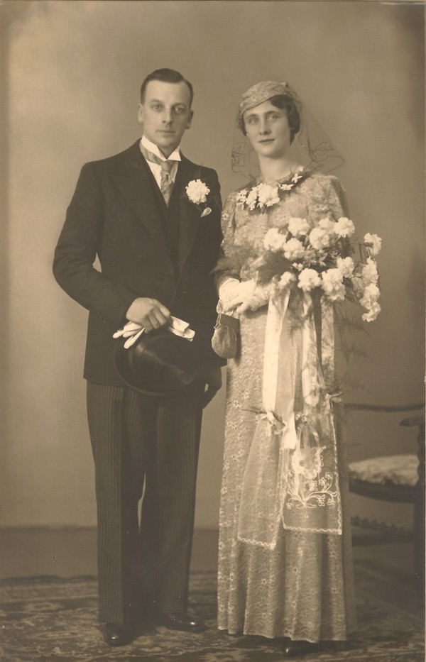Hessel de Zoeten en Hendrikje Pater, trouwfoto