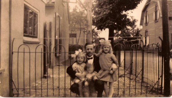 Jan Nijhof met kinderen