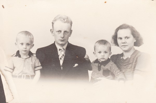 Gerrit Breunesse, Johannes Breunesse, Johannes Josef Breunesse en Klara Moras