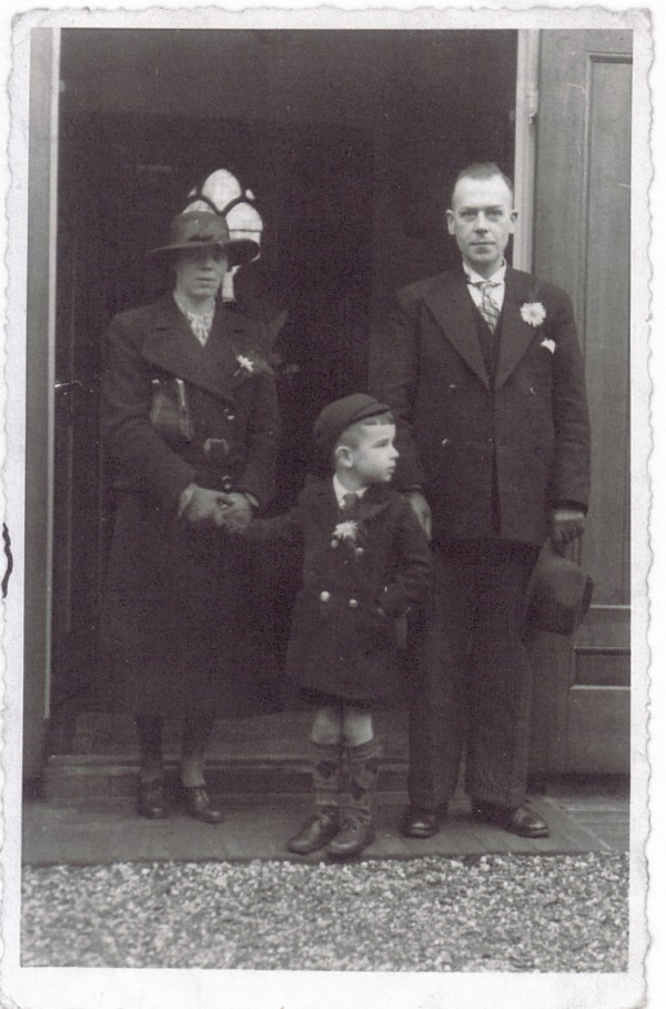 Antoni Lambertus Lammers en Elisabeth van der Horst met zoon Fredrik Johan Lammers