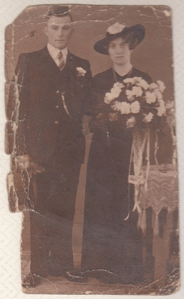 Antonius Hak en Agatha Maria Johana Staal trouwfoto