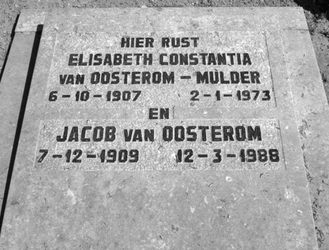 Grafmonument grafsteen Jacob van Oosterom