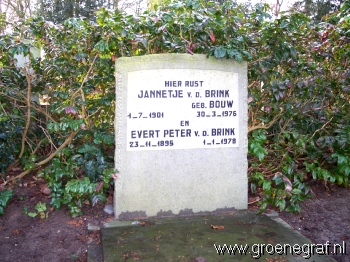 Grafmonument grafsteen Evert Peter van den Brink