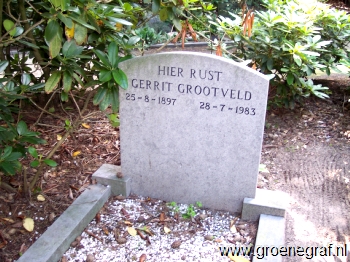 Grafmonument grafsteen Gerrit  Grootveld