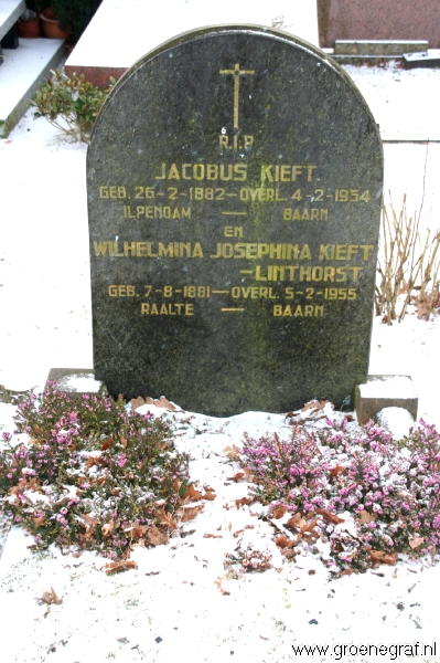 Grafmonument grafsteen Wilhelmina Josephina  Linthorst