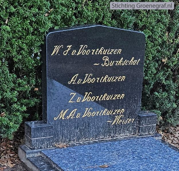 Grafmonument grafsteen Arie van Voorthuizen