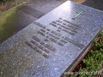 Grafmonument grafsteen Johannes de Bruin