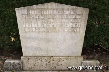 Grafmonument grafsteen Hendrika  Bosch