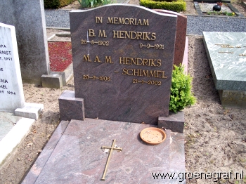 Grafmonument grafsteen Bernardus Maria  Hendriks