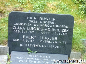 Grafmonument grafsteen Evert  Luigjes