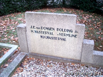 Grafmonument grafsteen Jacobus Elisa van Dongen Bolding