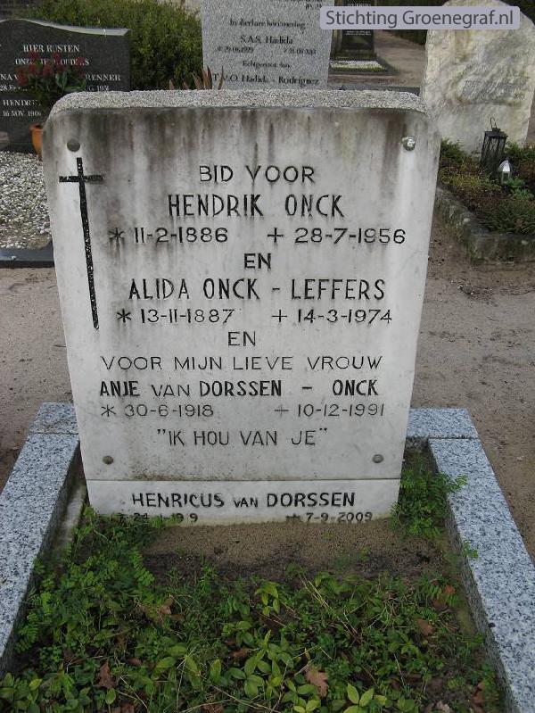 Grafmonument grafsteen Hendrik  Onck