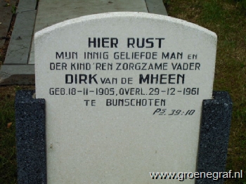 Grafmonument grafsteen Dirk van de Mheen