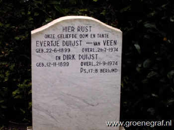 Grafmonument grafsteen Dirk  Duijst