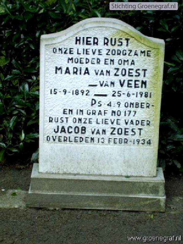 Grafmonument grafsteen Maria van Veen