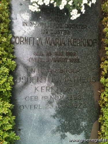 Grafmonument grafsteen Cornelia Maria  Kerkhoff