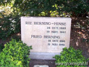 Grafmonument grafsteen Gisbert Wilhelm Friedrich  Berning