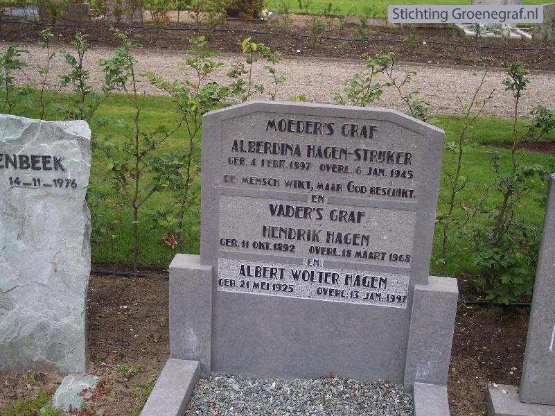 Grafmonument grafsteen Albert Wolter   Hagen