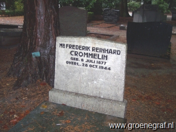 Grafmonument grafsteen Frederik Reinhard  Crommelin