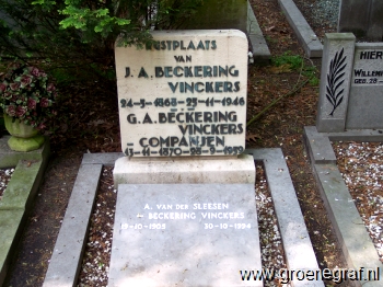 Grafmonument grafsteen Alexandra  Beckering Vinckers