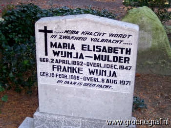 Grafmonument grafsteen Maria Elisabeth  Mulder