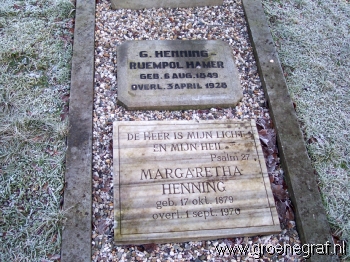 Grafmonument grafsteen Margaretha  Henning