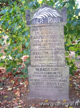 Grafmonument grafsteen Willem  Radstok