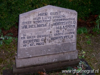 Grafmonument grafsteen Berend Roelof van Hornsveld