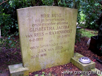 Grafmonument grafsteen Gijsbertha Jacoba  Ravenhorst