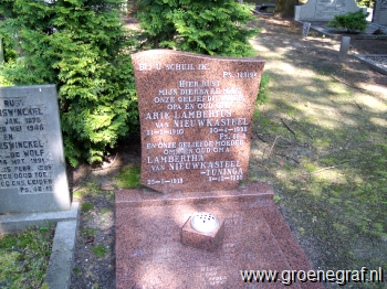 Grafmonument grafsteen Arie Lambertus van Nieuwkasteel