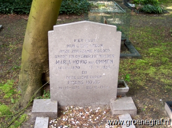 Grafmonument grafsteen Maria van Ommen