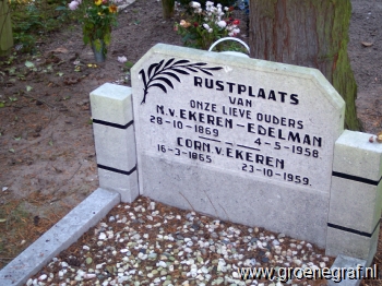 Grafmonument grafsteen Cornelis van Ekeren