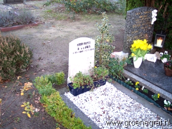 Grafmonument grafsteen Abraham van der Pas