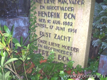Grafmonument grafsteen Hendrik  Bon