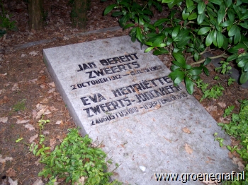 Grafmonument grafsteen Jan Berent  Zweerts