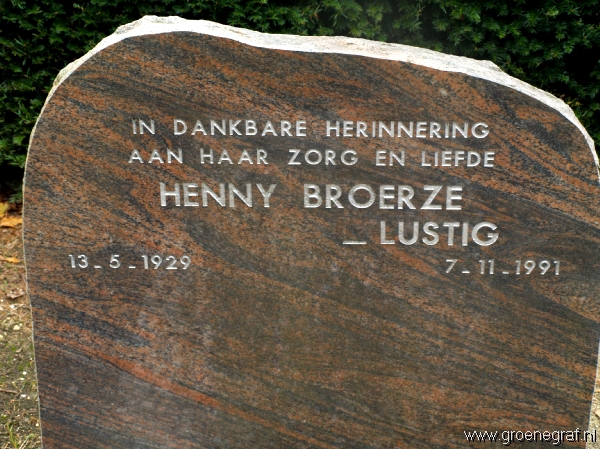 Grafmonument grafsteen Hendrika  Lustig