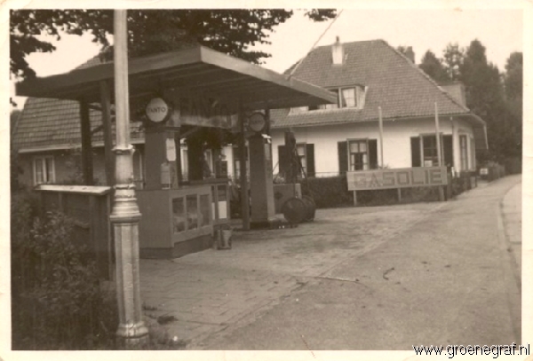 Fanto tankstation en Bakkerij Roskamp